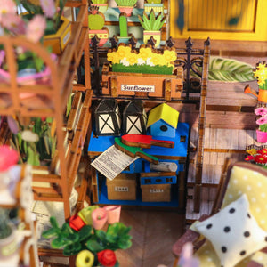 Nook & Things Garden House DIY book nook kit, close-up of the tulip rack